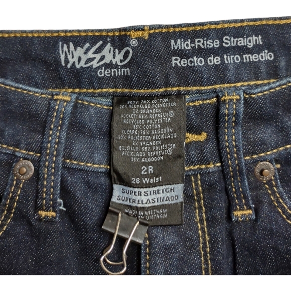 Mossimo Size 28 2R Denim Mid Rise Straight Dark Blue Capri Super Stretch Silver - Picture 3 of 13